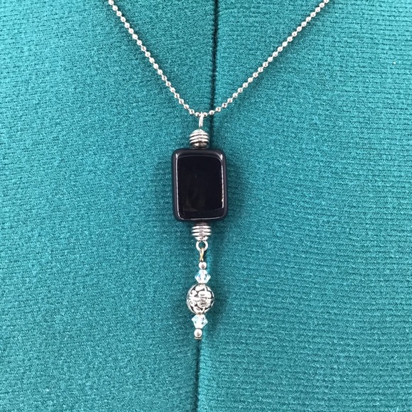 Delicate Necklace with Dangling Beaded Pendant - Picture 4 of 11